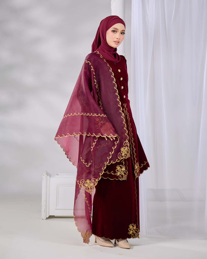 VEIL CODE A2236 (BURGUNDY)