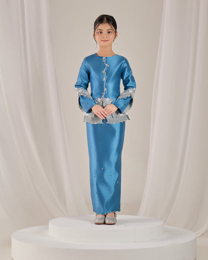 MINOR DEFECT KATHRYN MINI KURUNG KIDS (DIAMOND TEAL BLUE)