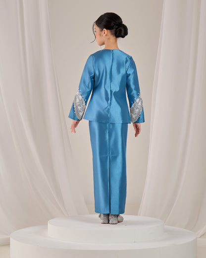 MINOR DEFECT KATHRYN MINI KURUNG KIDS (DIAMOND TEAL BLUE)
