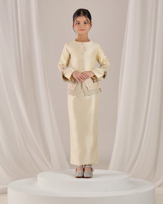 MINOR DEFECT KATHRYN MINI KURUNG KIDS (SOFT YELLOW)