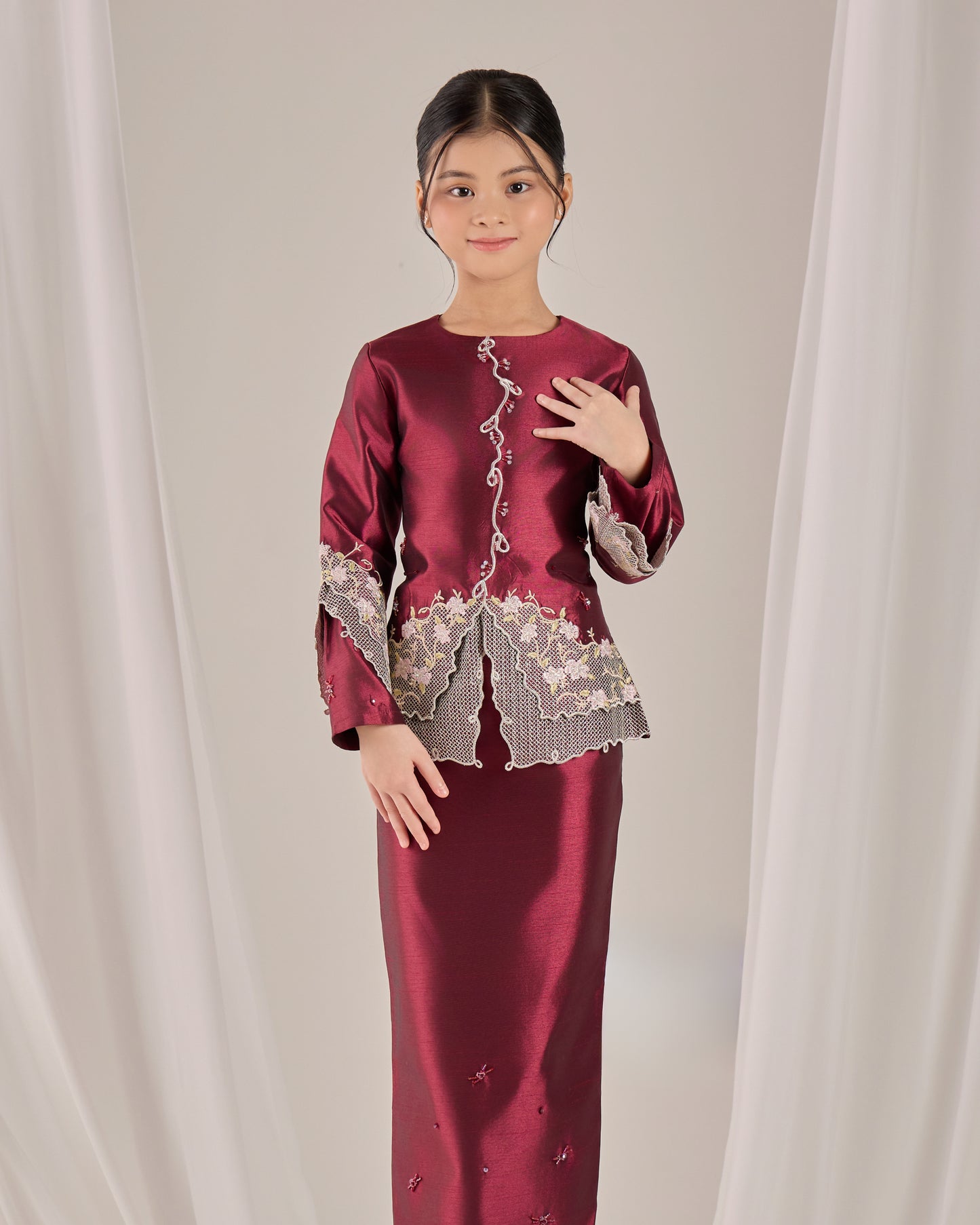 KATHRYN MINI KURUNG KIDS (BURGUNDY)