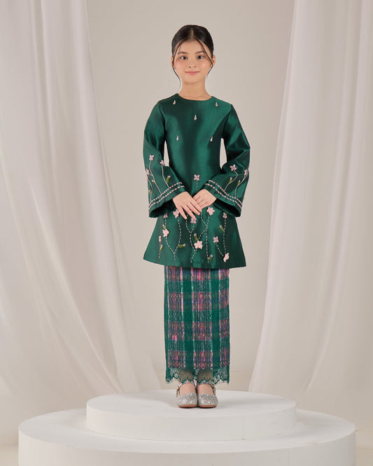 MINOR DEFECT NOURAH KURUNG KIDS (EMERALD GREEN)