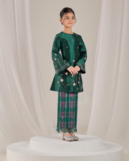 MINOR DEFECT NOURAH KURUNG KIDS (EMERALD GREEN)