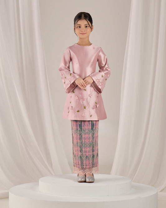 MINOR DEFECT NOURAH KURUNG KIDS (DUSTY PINK)