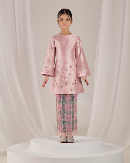 MINOR DEFECT NOURAH KURUNG KIDS (DUSTY PINK)