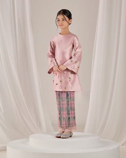 MINOR DEFECT NOURAH KURUNG KIDS (DUSTY PINK)