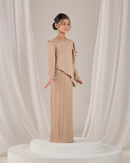 ADALINE DRESS KIDS (LATTE )