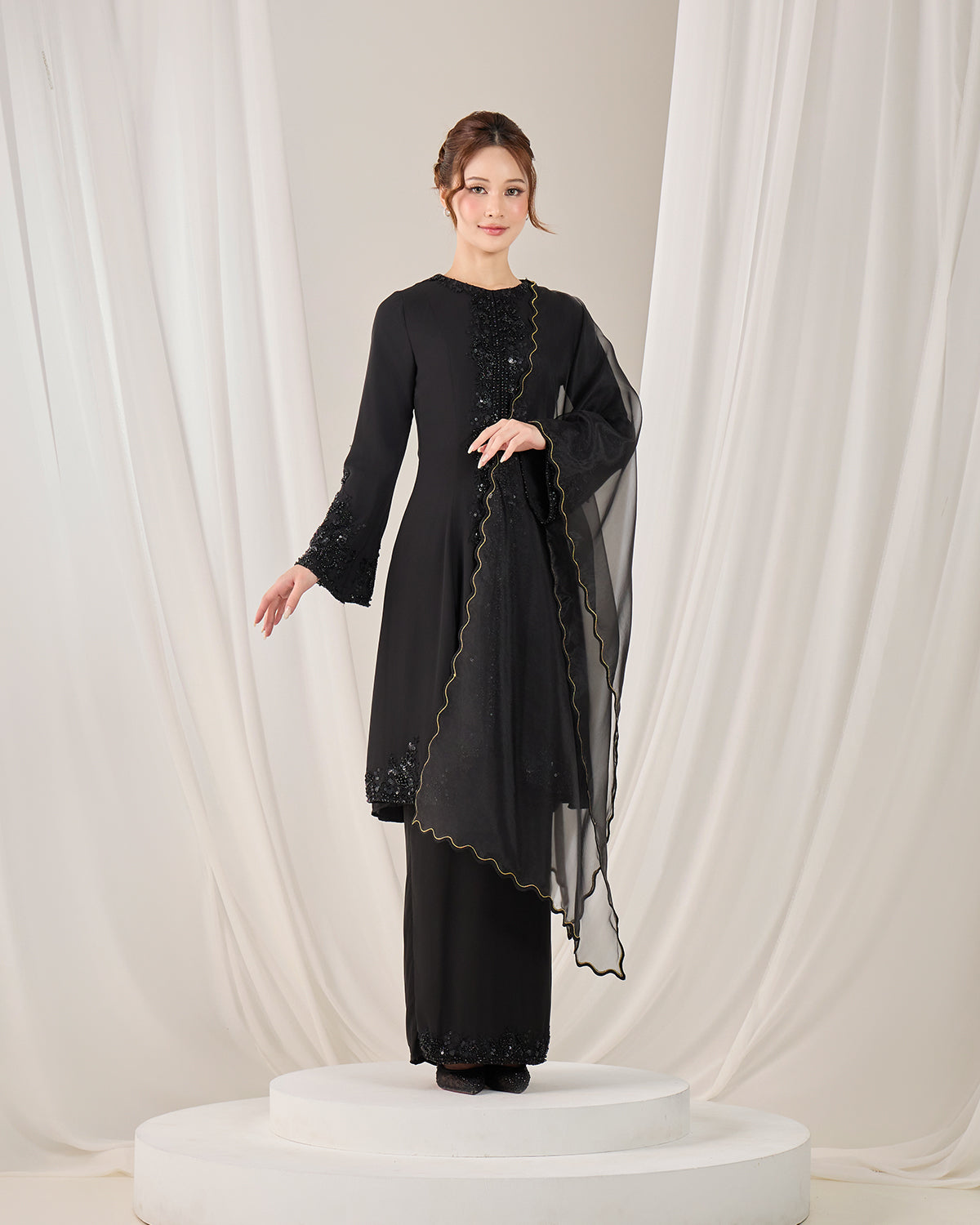 NEA SELENDANG (BLACK)