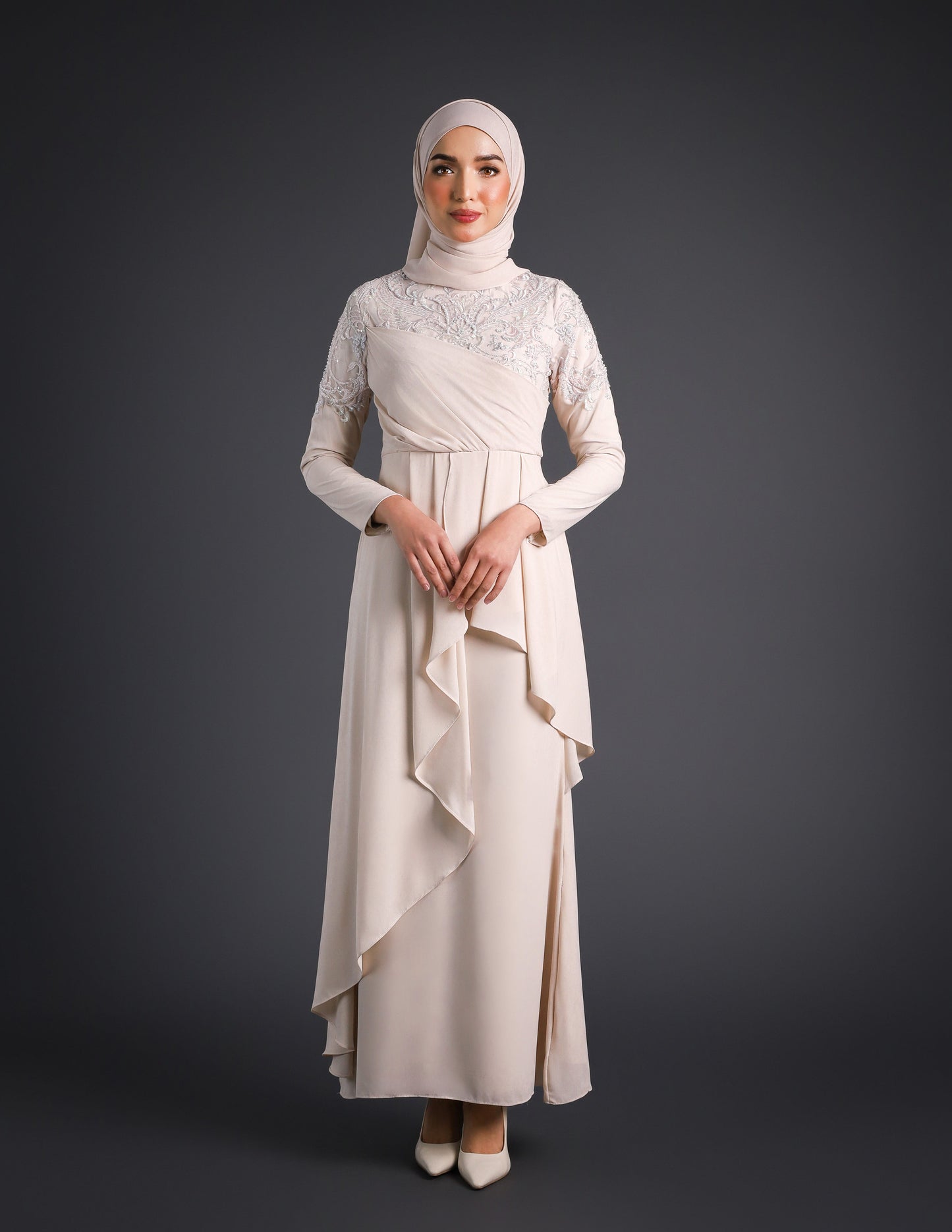 HAFEEYA DRESS (CHAMPAGNE)