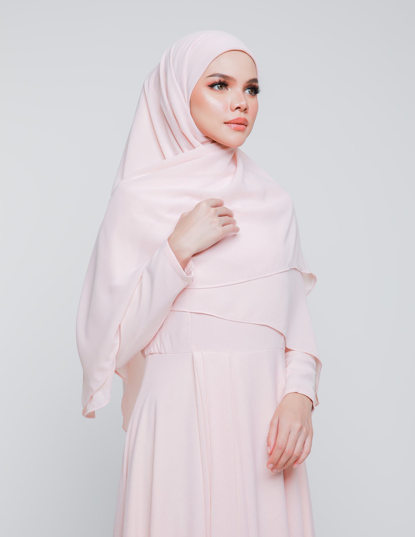 MEDINA KHIMAR (PEACH)