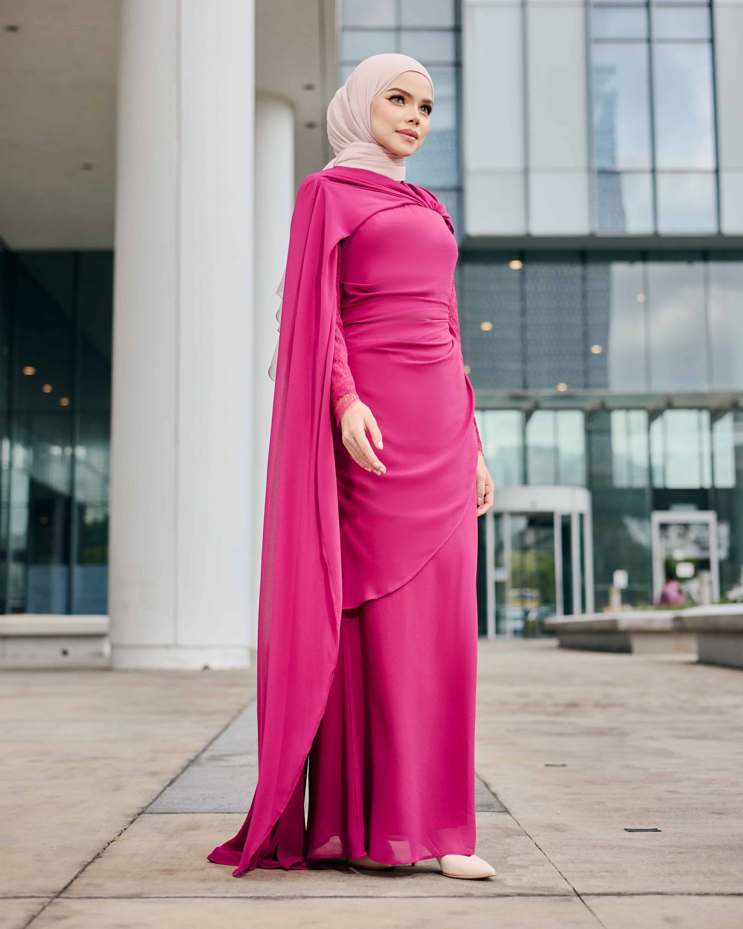 MINOR DEFECT ELSARA DRESS (FUCHSIA)