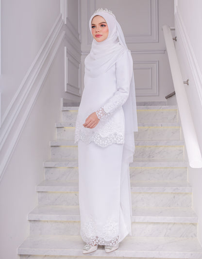 LYNDA KURUNG (WHITE)