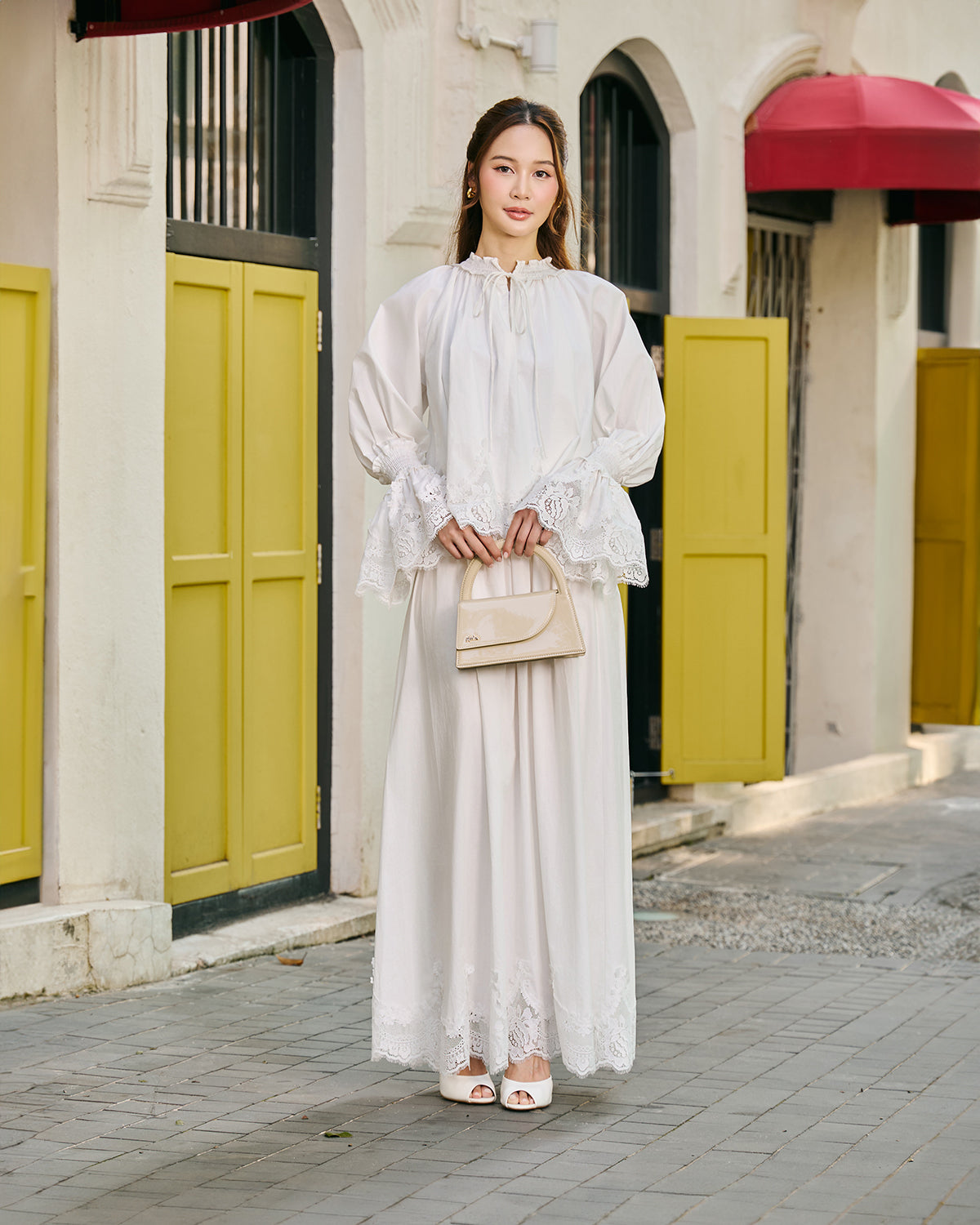 LA VIÉ (OFF WHITE)