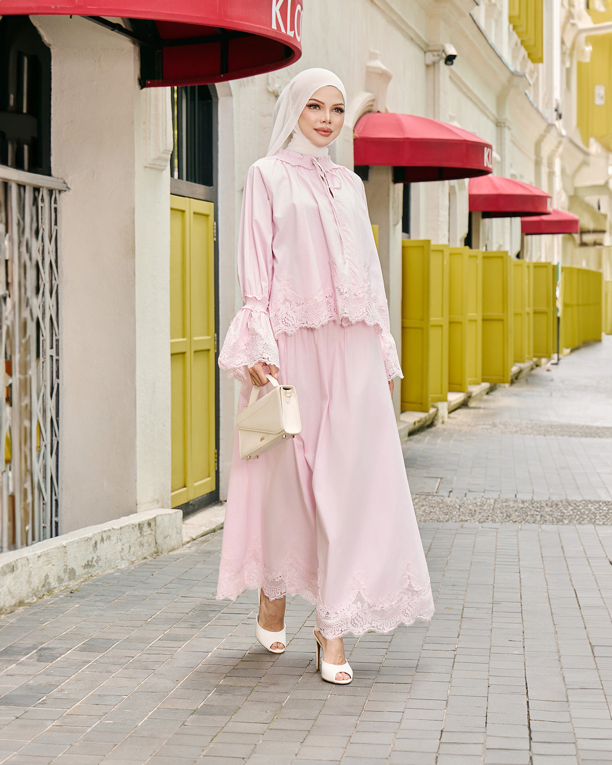 LA VIÉ (PINK)