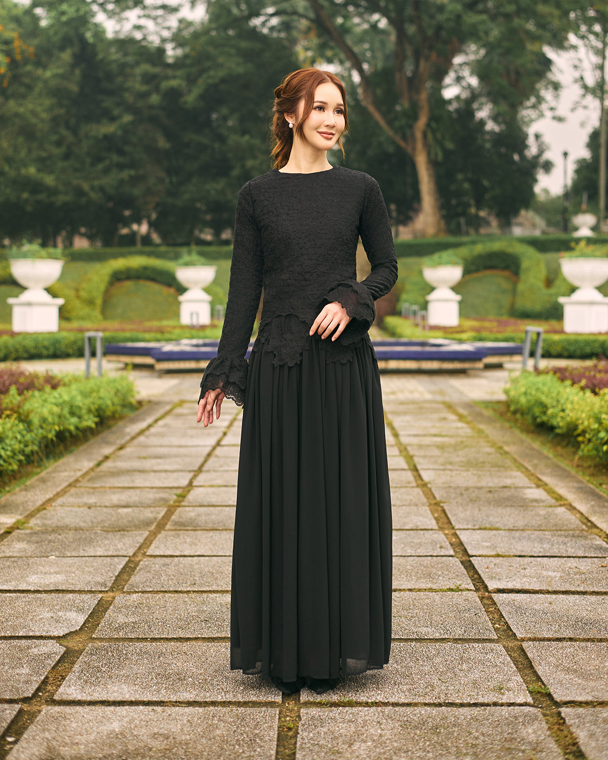 DIOREE (BLACK)