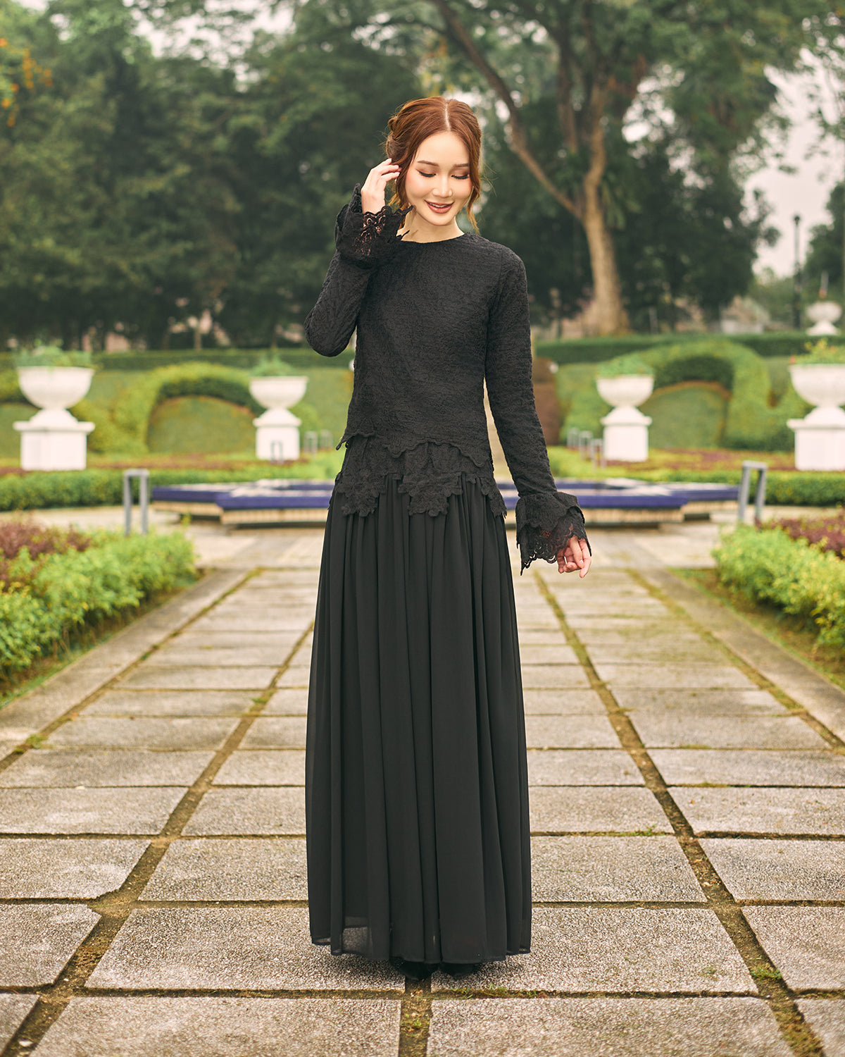 DIOREE (BLACK)