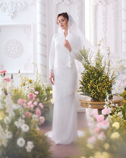 ELARIA KURUNG (OFF WHITE)