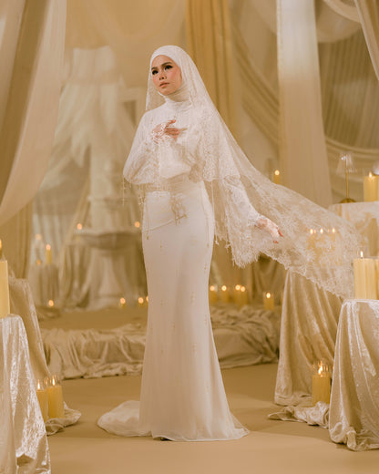 ODELIA DRESS (OFF WHITE)