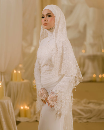 ODELIA DRESS (OFF WHITE)