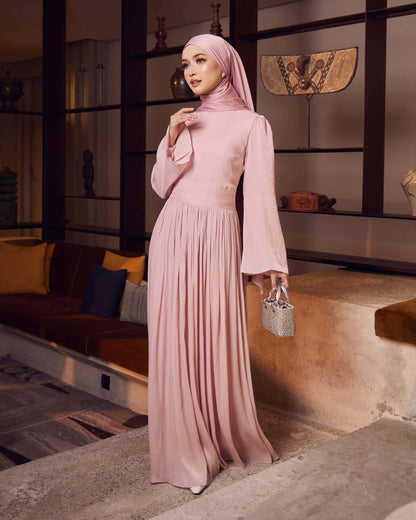 LISA PLEATED DRESS (PINK)