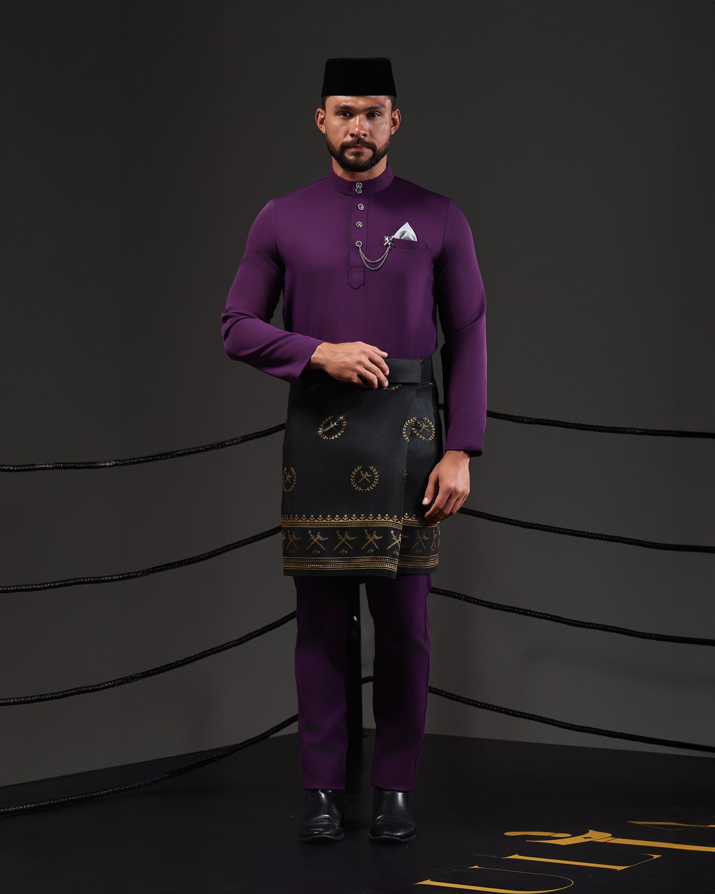MINOR DEFECT SOULTAN BAJU MELAYU (DARK PURPLE)