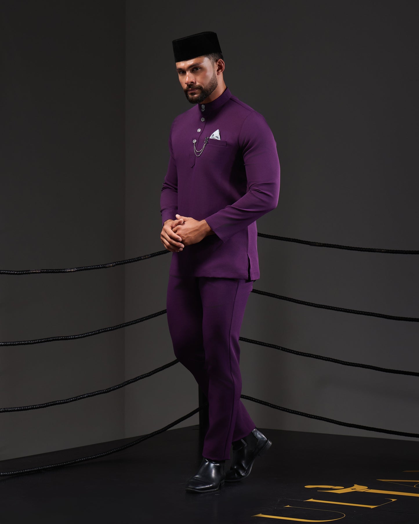 MINOR DEFECT SOULTAN BAJU MELAYU (DARK PURPLE)