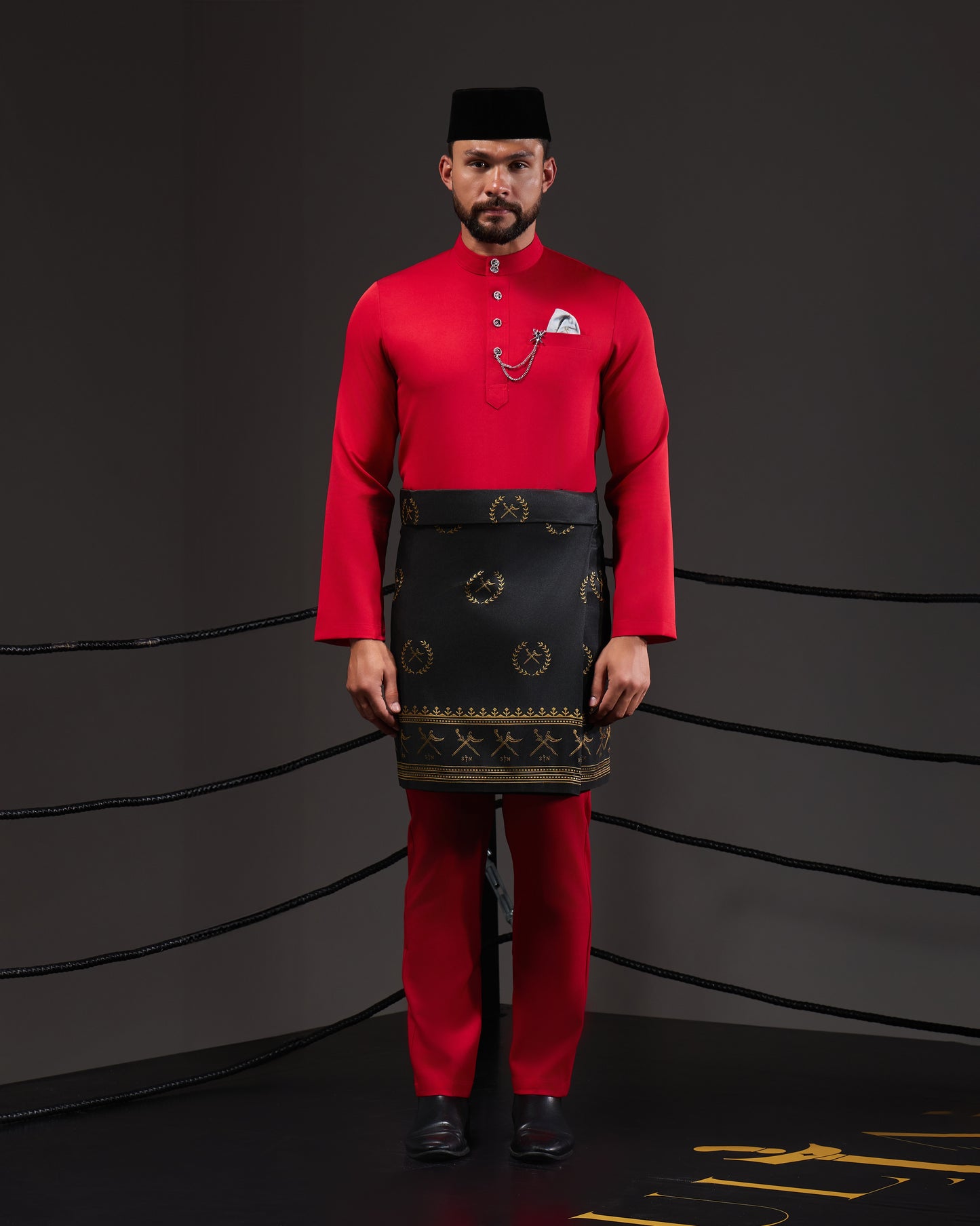 MINOR DEFECT SOULTAN BAJU MELAYU (RED CHERRY)
