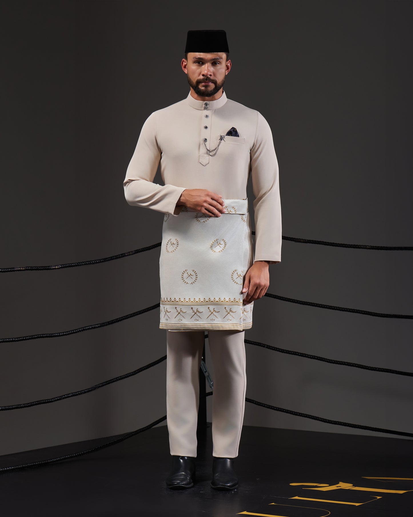 SOULTAN BAJU MELAYU (CHAMPAGNE)