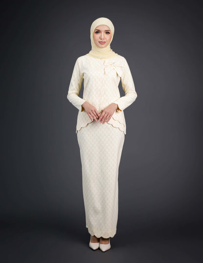 MINOR DEFECT ADRIANNA KURUNG (LIGHT YELLOW)