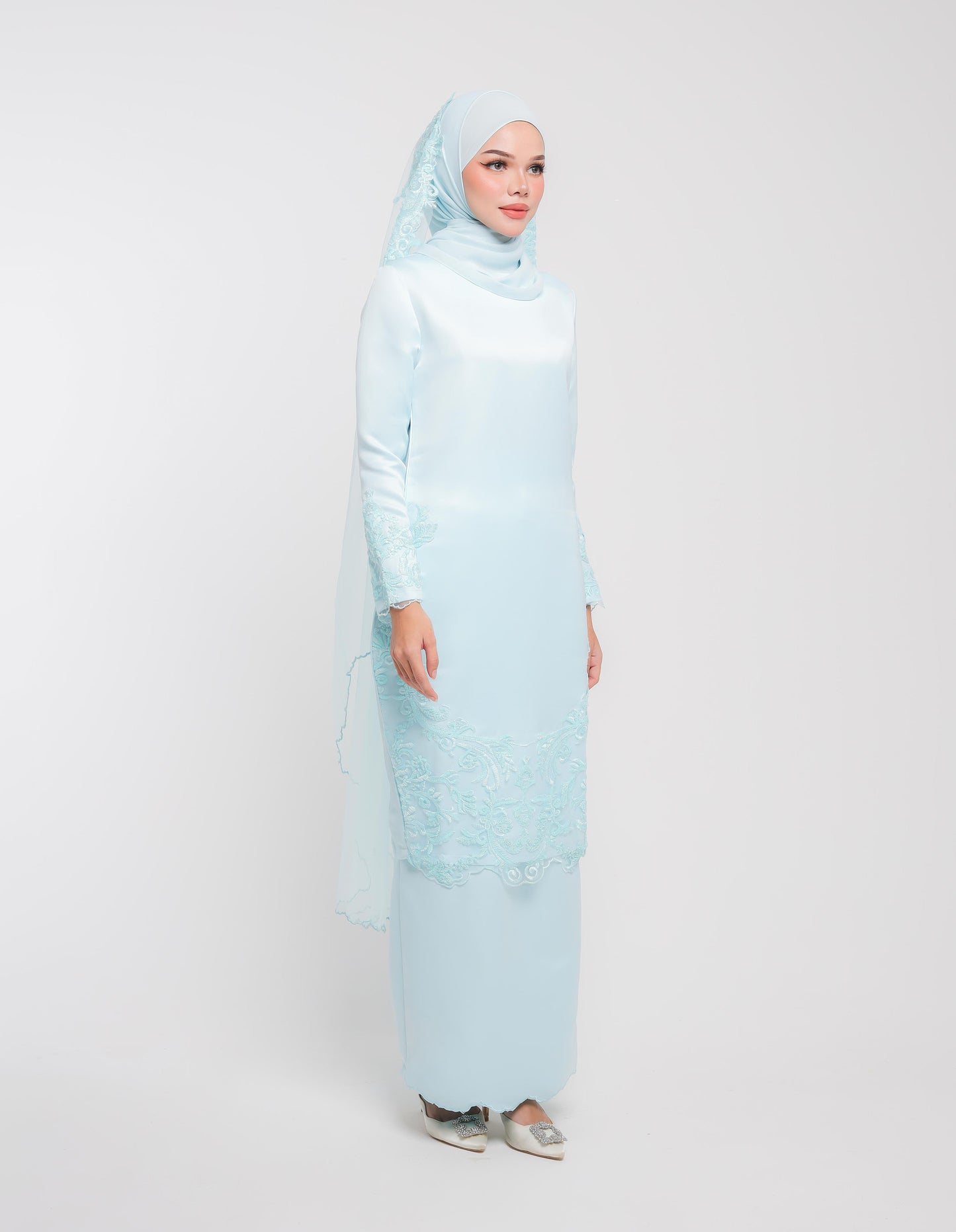 MINOR DEFECT AFRINA KURUNG (BABY BLUE)