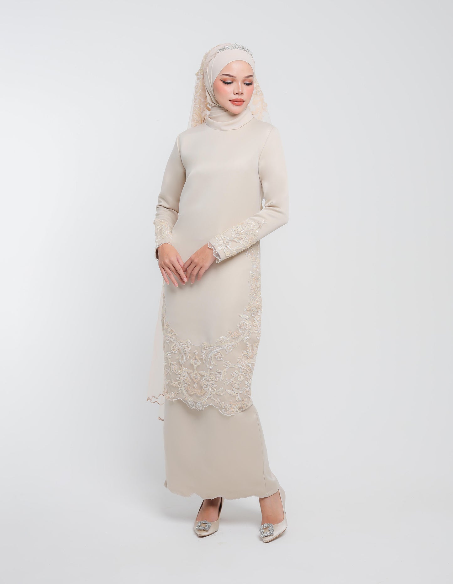 AFRINA KURUNG (CHAMPAGNE)