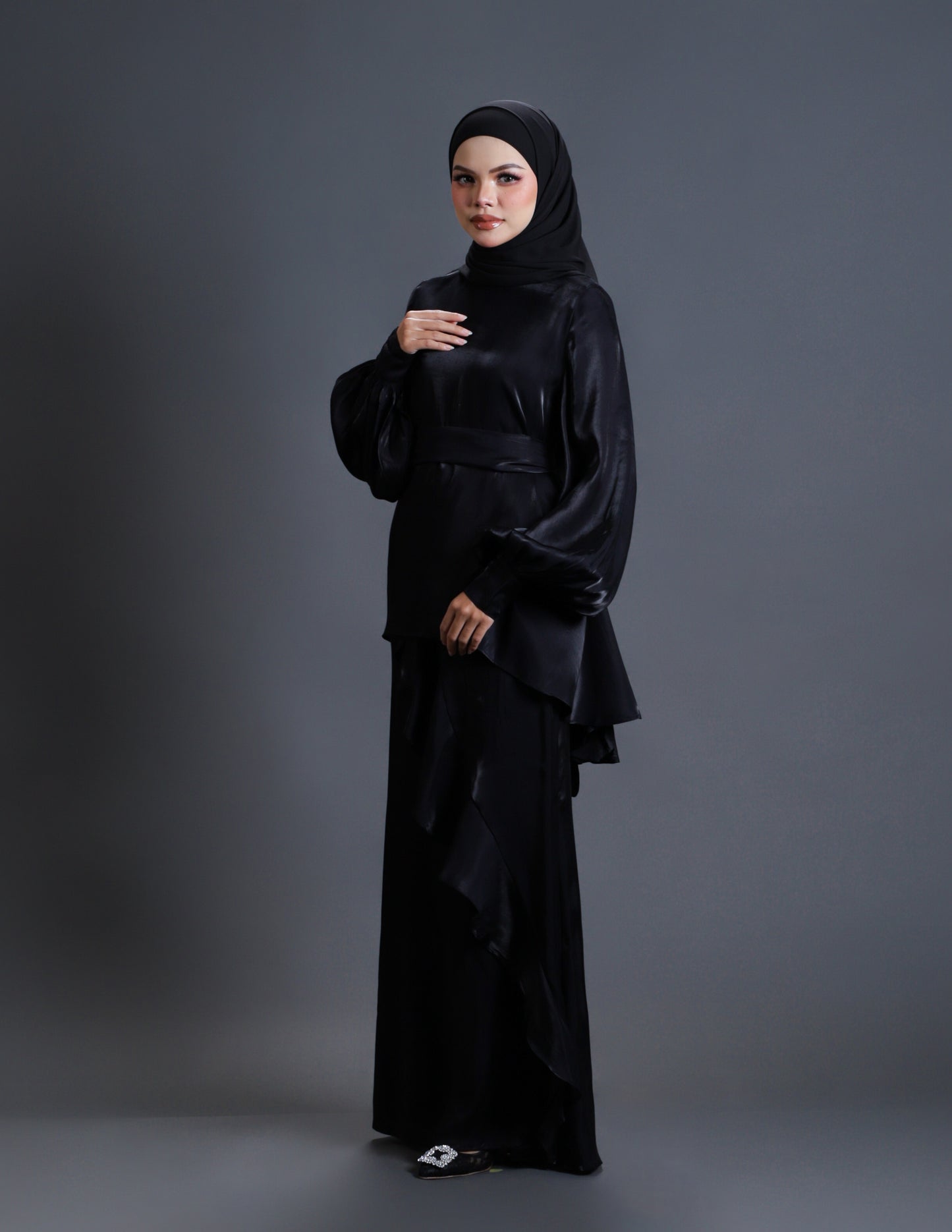 AINARA KURUNG (BLACK)