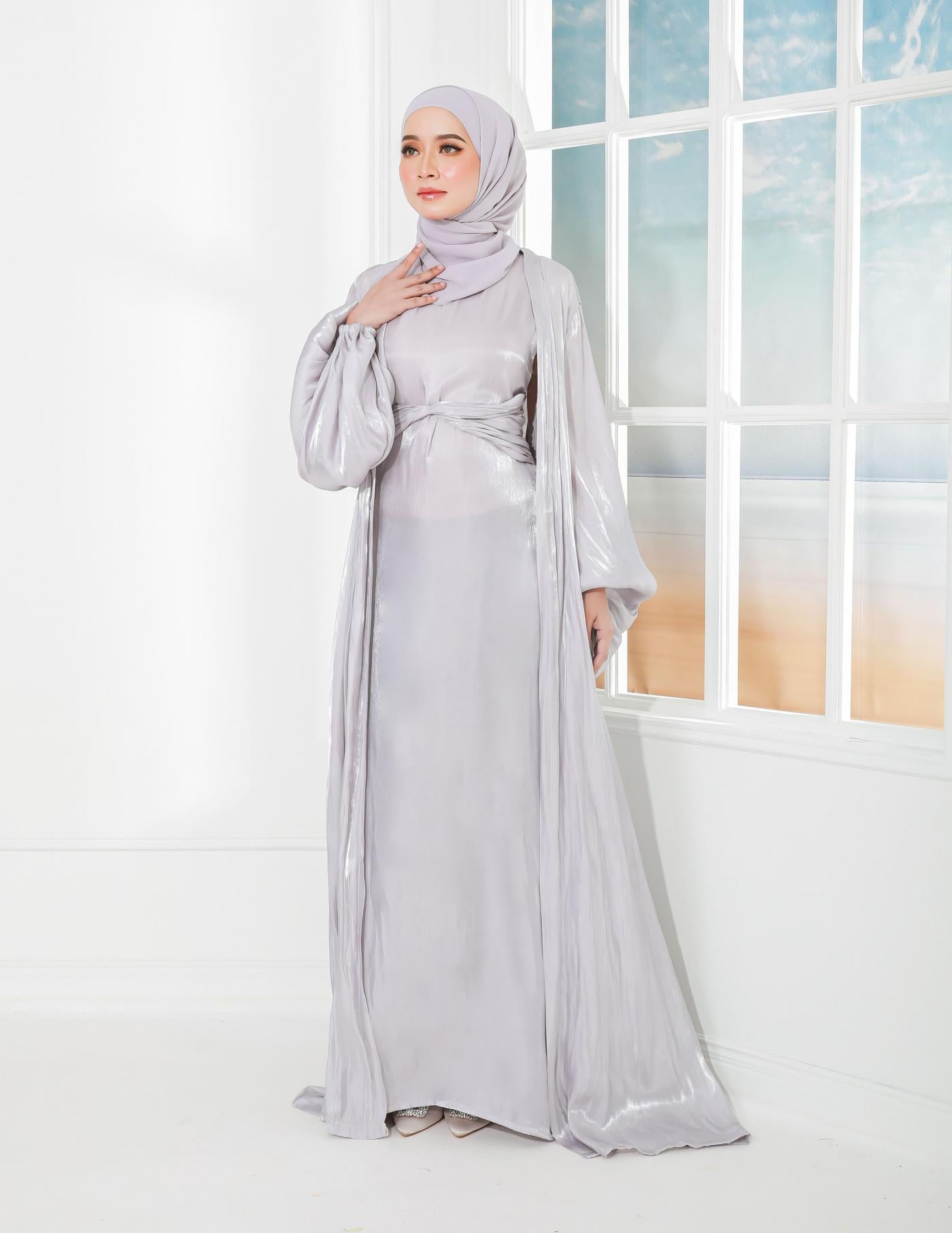 AJWA ABAYA (GREY)