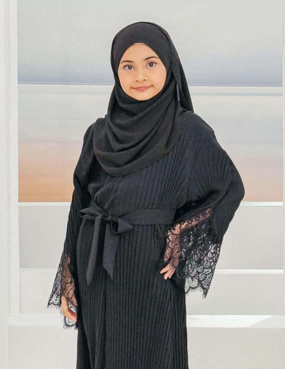 ALEENA PLEATED ABAYA FOR KIDS (BLACK)