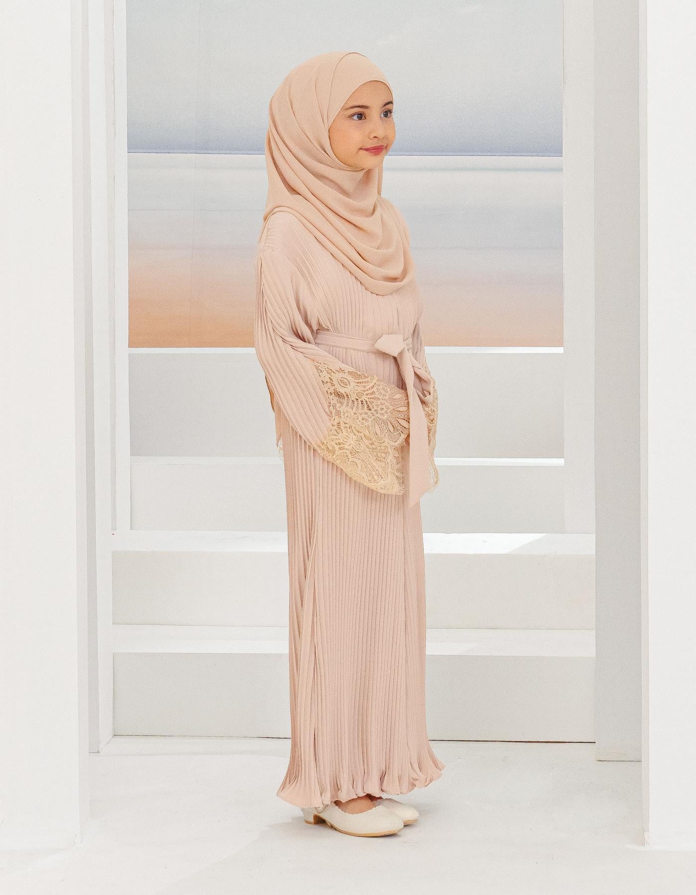 ALEENA PLEATED ABAYA FOR KIDS (CHAMPAGNE)