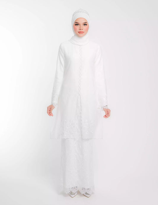 AMAYA KEBAYA (OF WHITE)