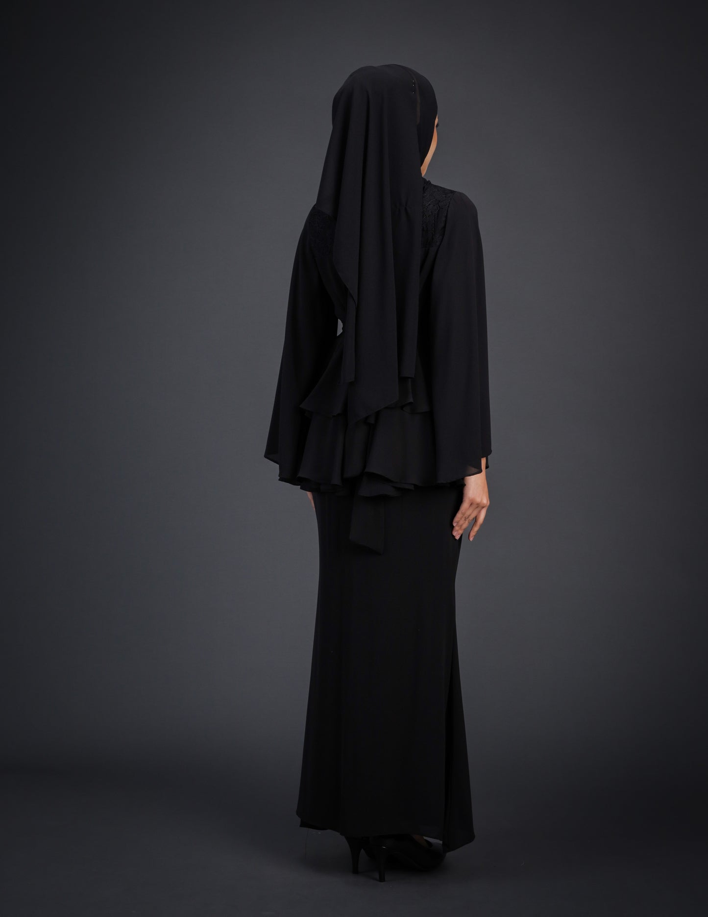 ARISSA KURUNG (BLACK)