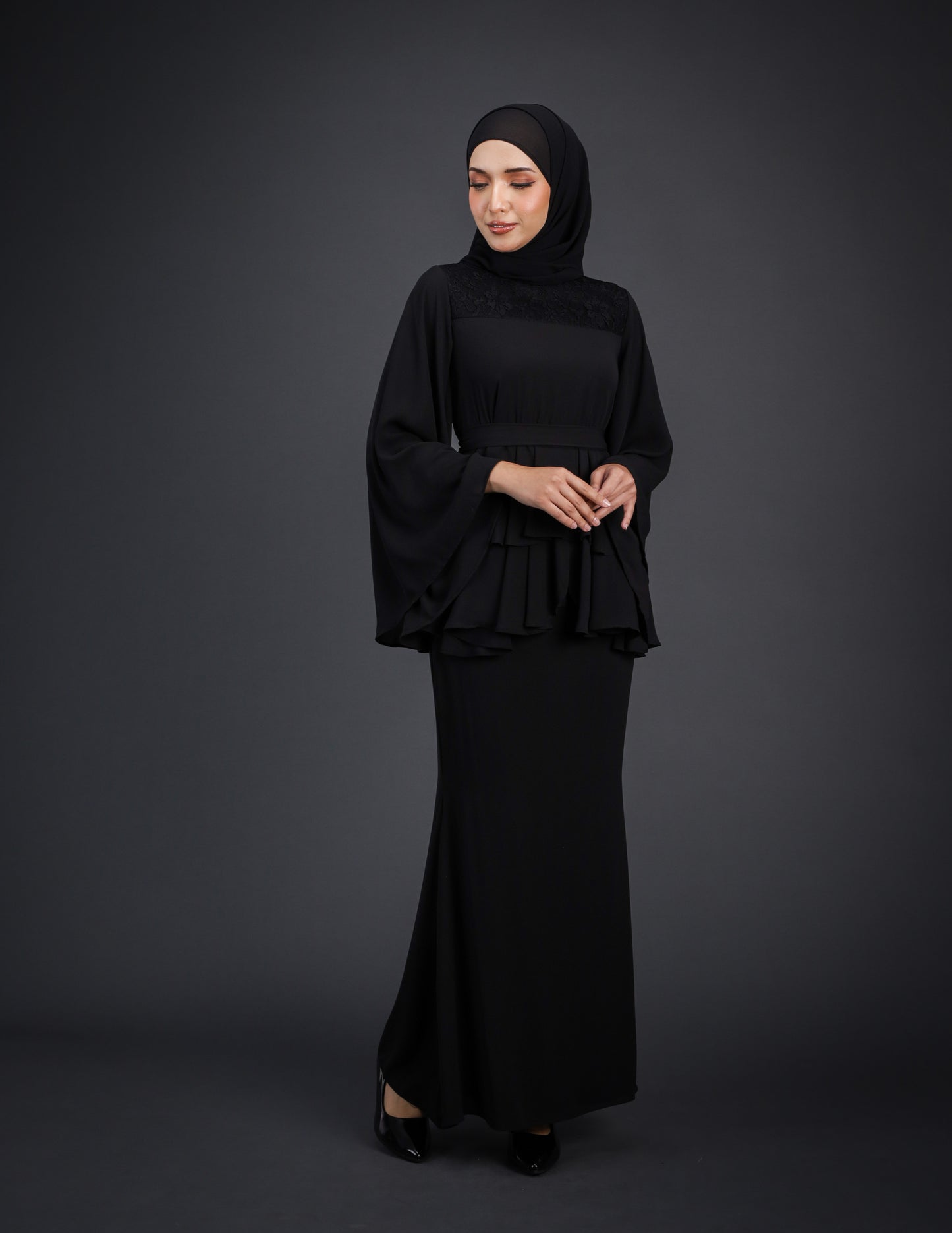 ARISSA KURUNG (BLACK)