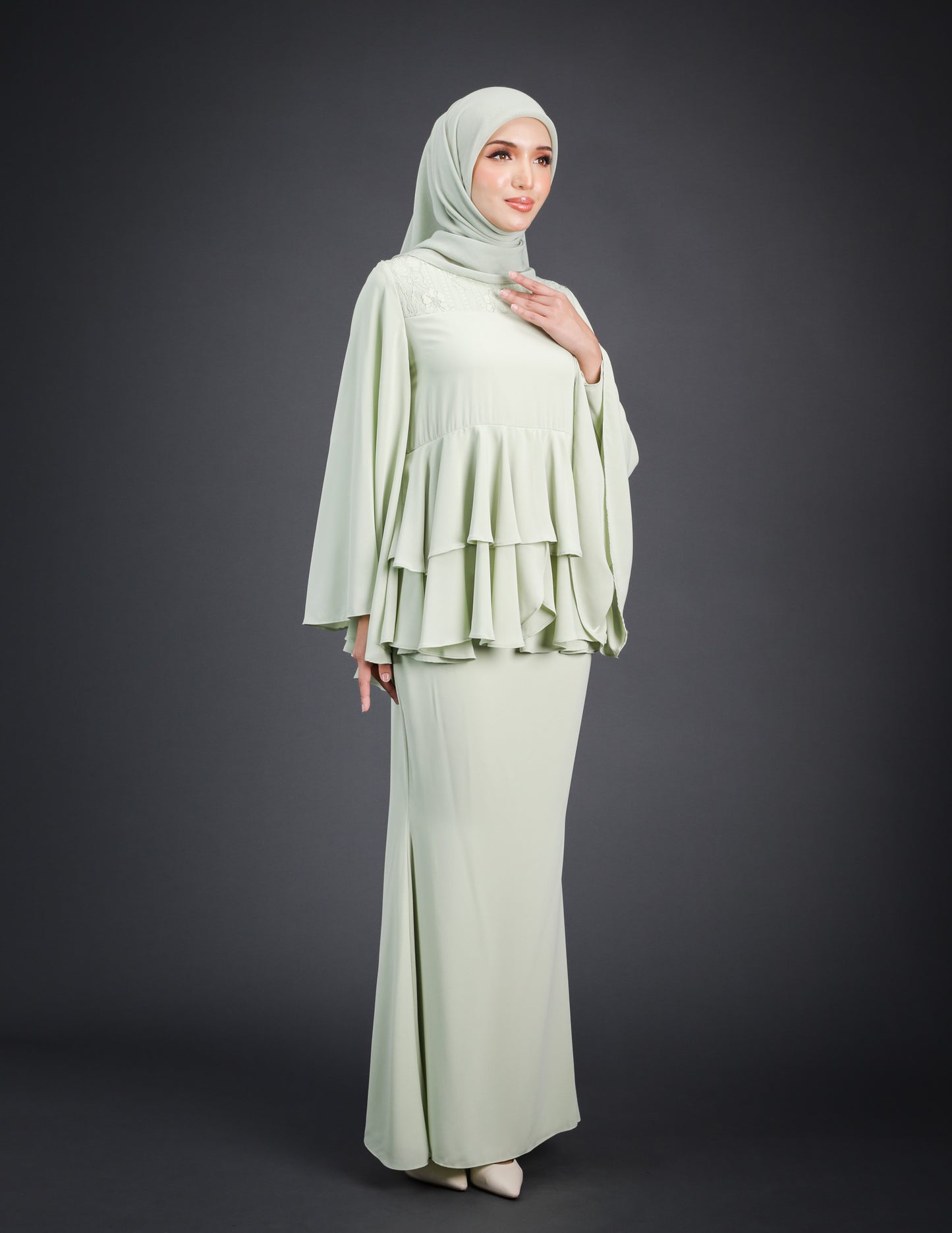 ARISSA KURUNG (GREEN TEA)