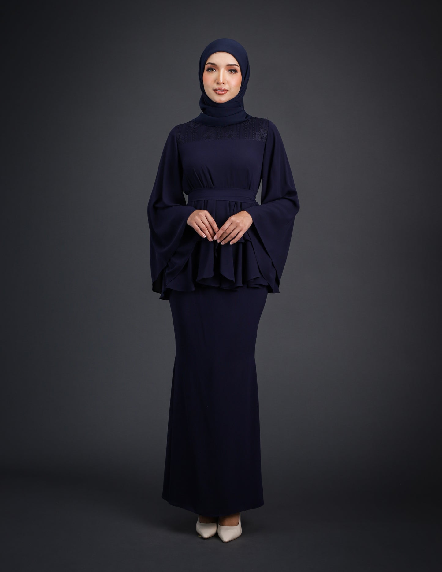 ARISSA KURUNG (NAVY BLUE)