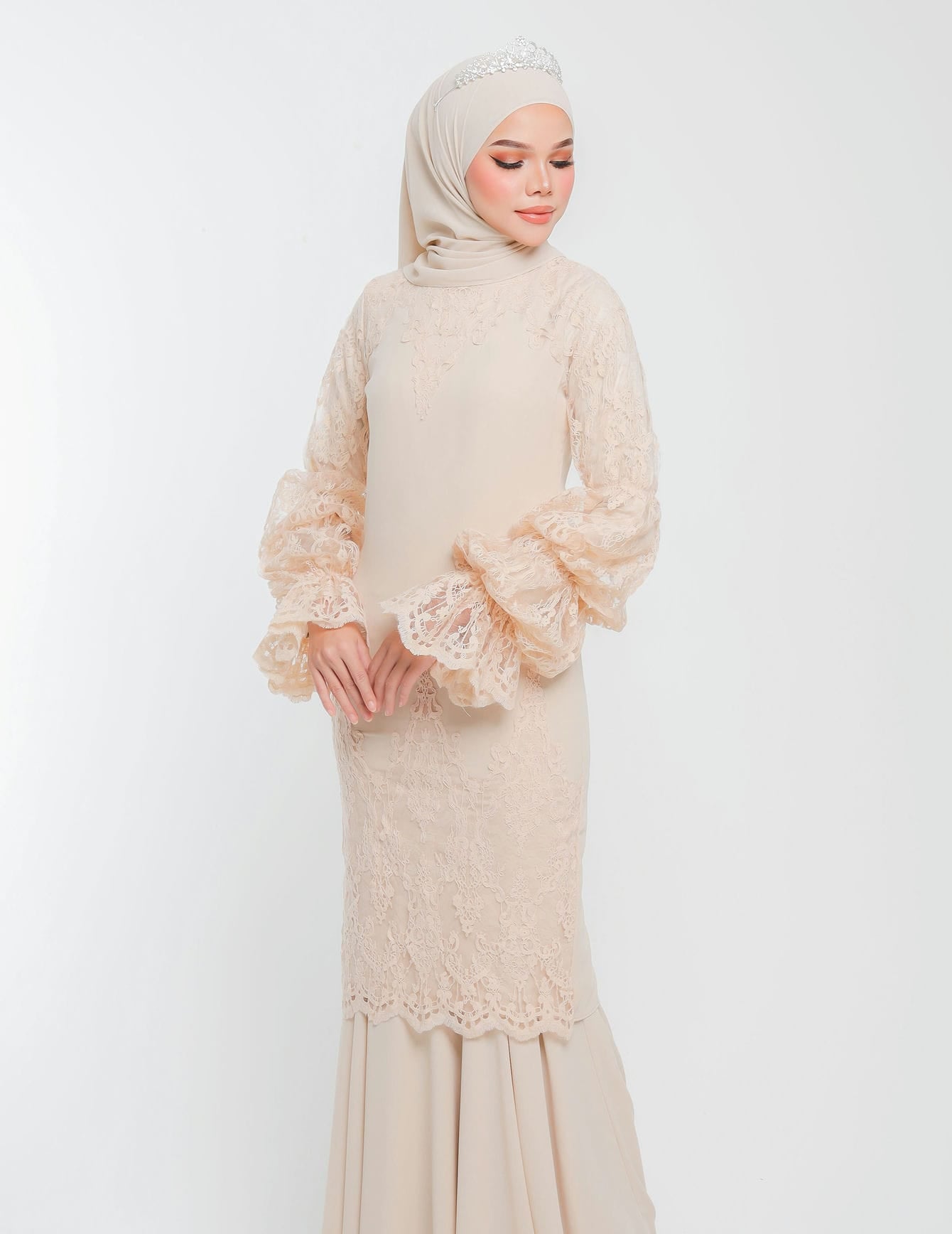 AYLA KURUNG (CHAMPAGNE)