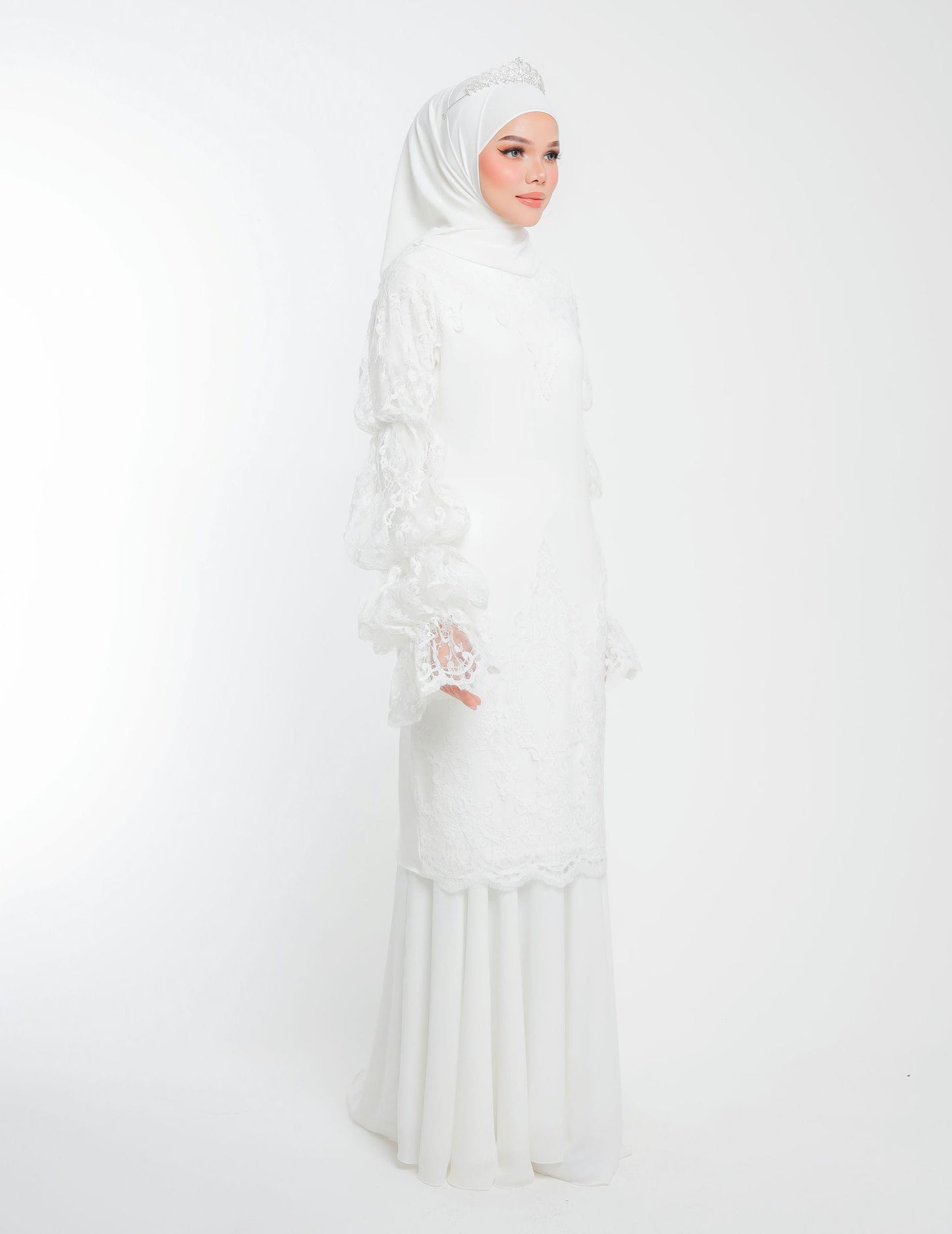 AYLA KURUNG (OFF WHITE)