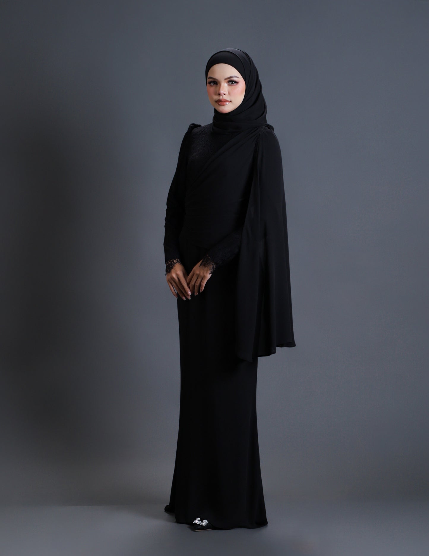 BRYNDA DRESS (BLACK)