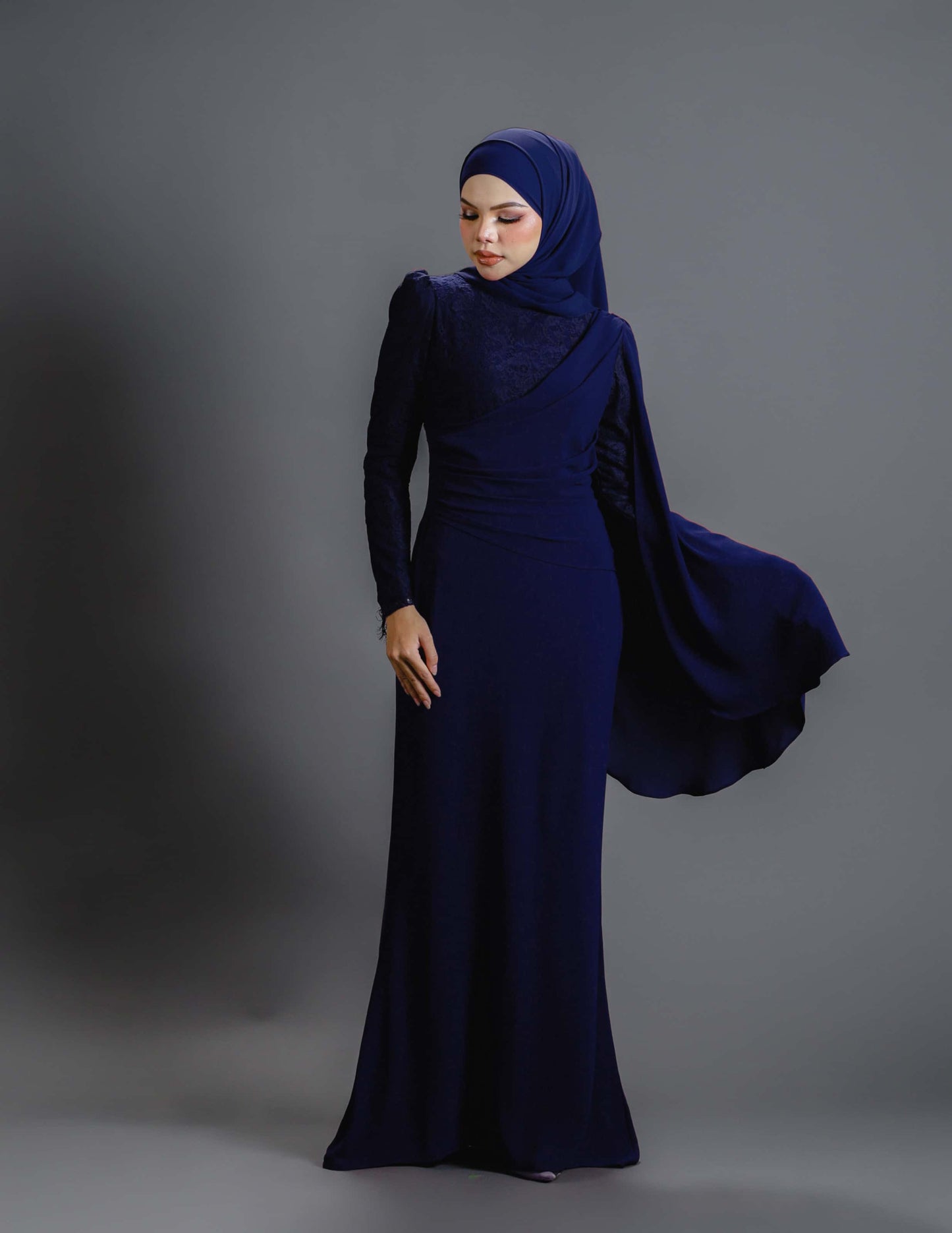 BRYNDA DRESS (NAVY BLUE)