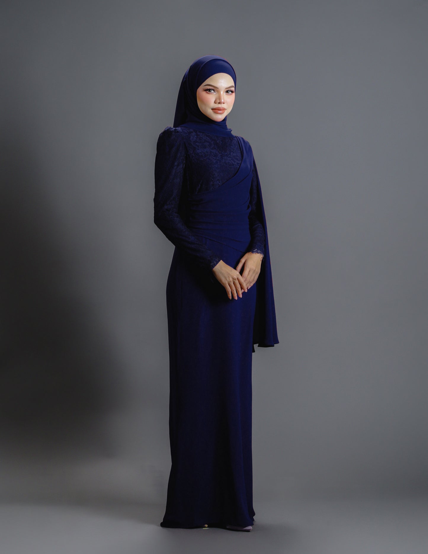 MINOR DEFECT BRYNDA DRESS (NAVY BLUE)