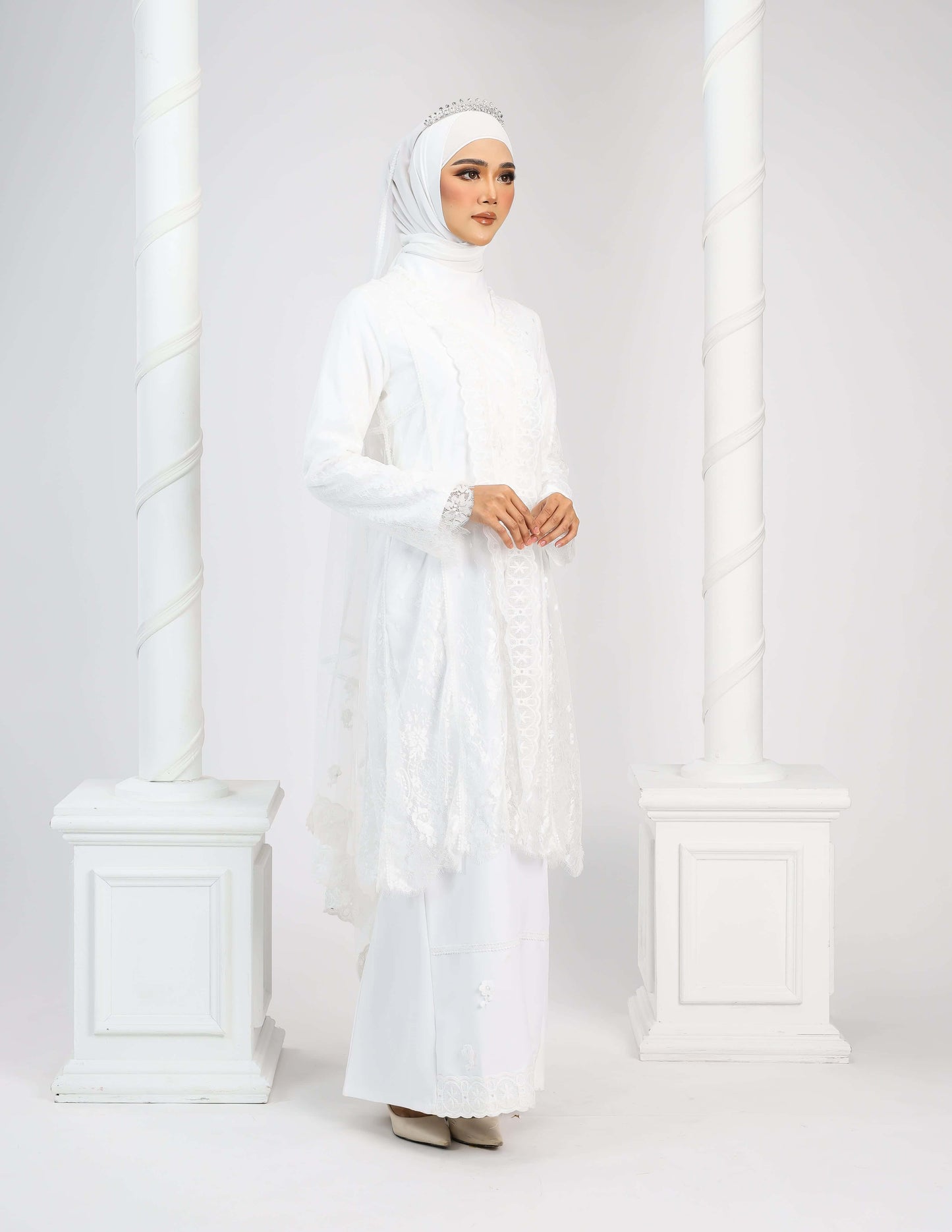 CAMELIA DRESS (OFF WHITE)