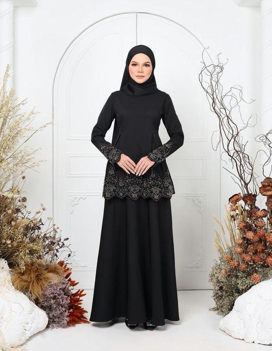 CAMILY KURUNG (BLACK)