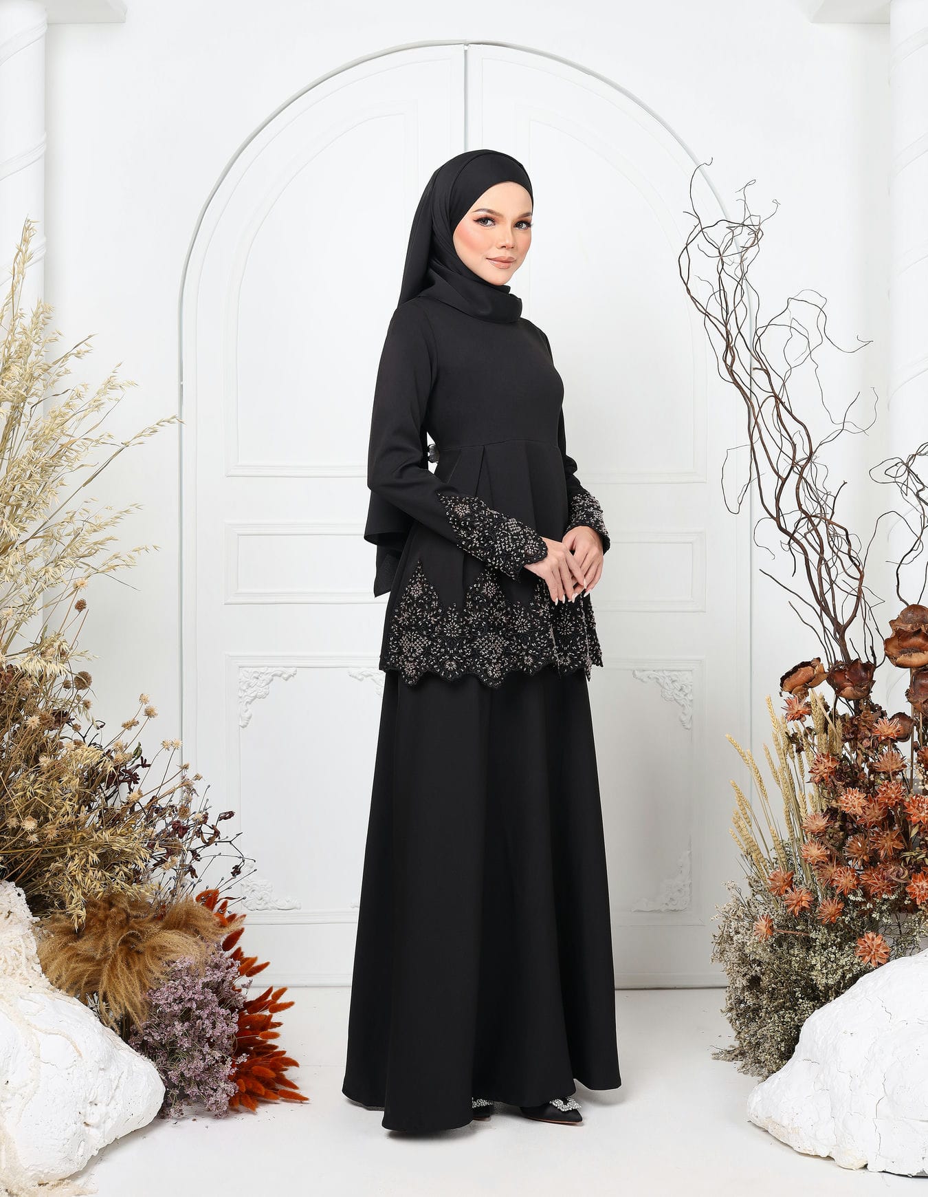 CAMILY KURUNG (BLACK)