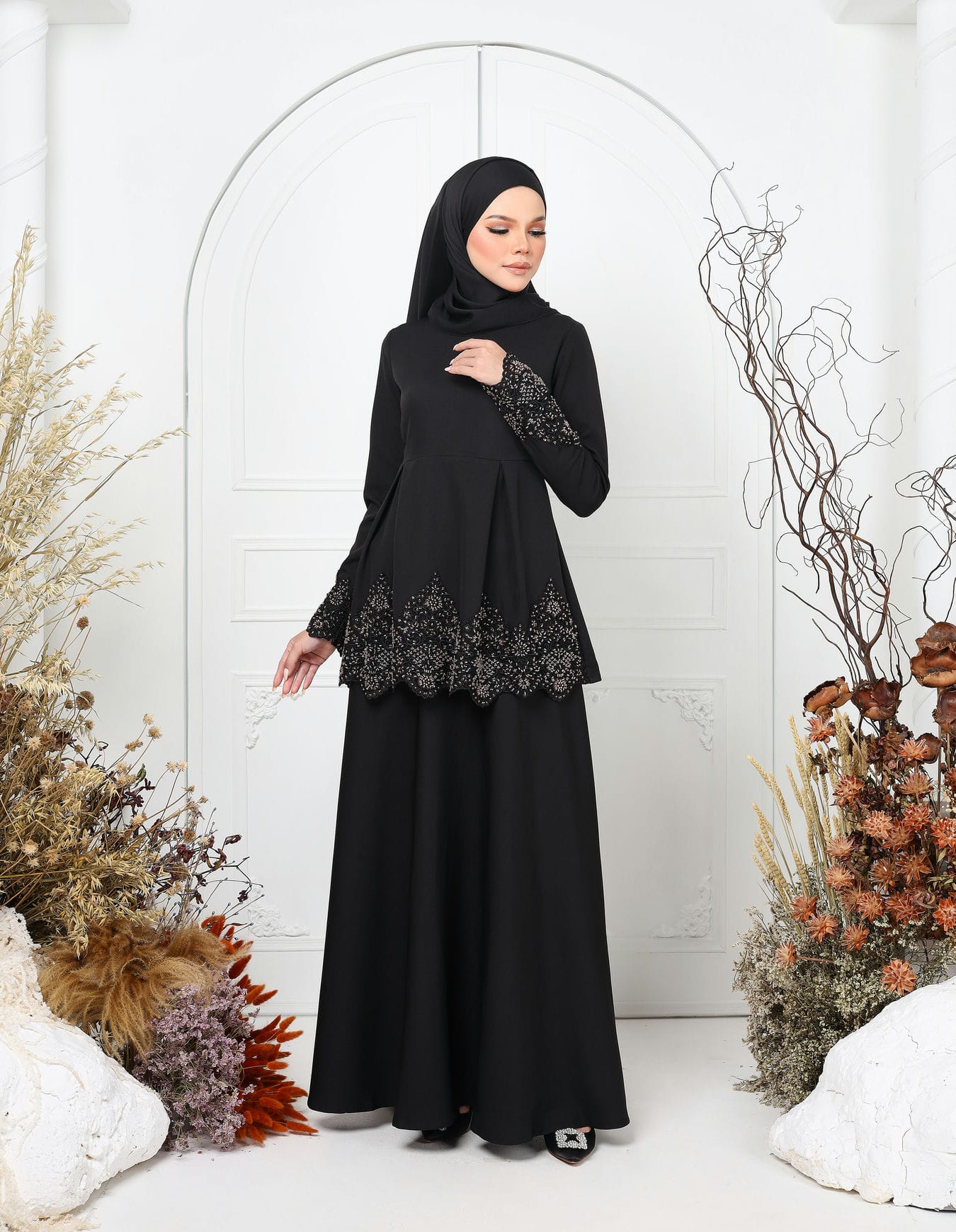 CAMILY KURUNG (BLACK)