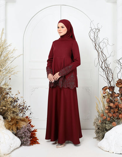 CAMILY KURUNG (BURGUNDY)